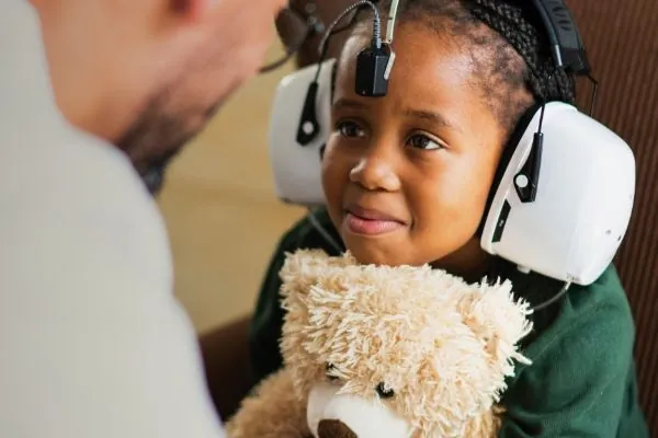 eMoyo medical technology brand development by Magnetic